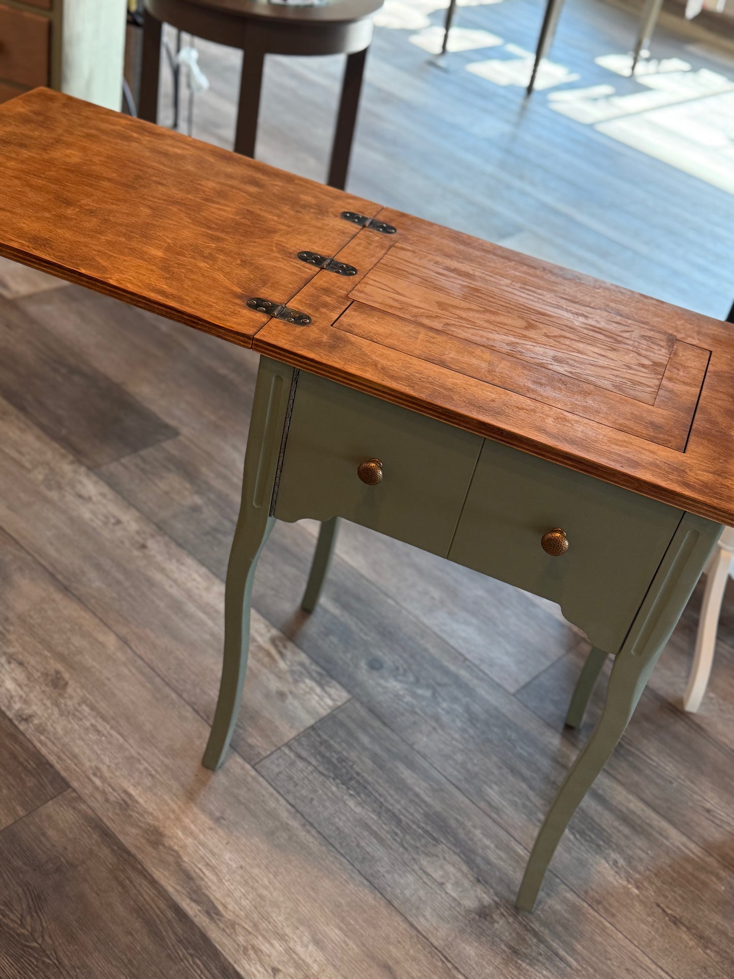 Natural Wood & Sage Table