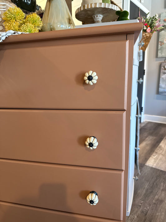 Chestnut Mare Dresser