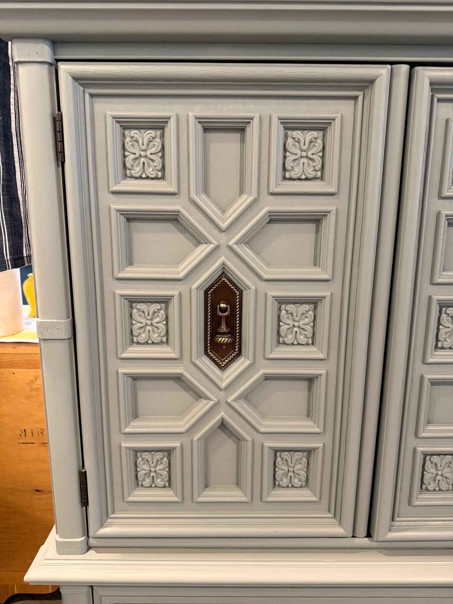 Ornate Newell Dresser