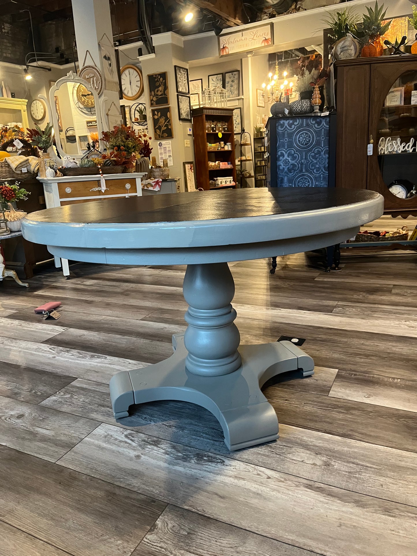 Round Table - Black Stain and Gray Bottom