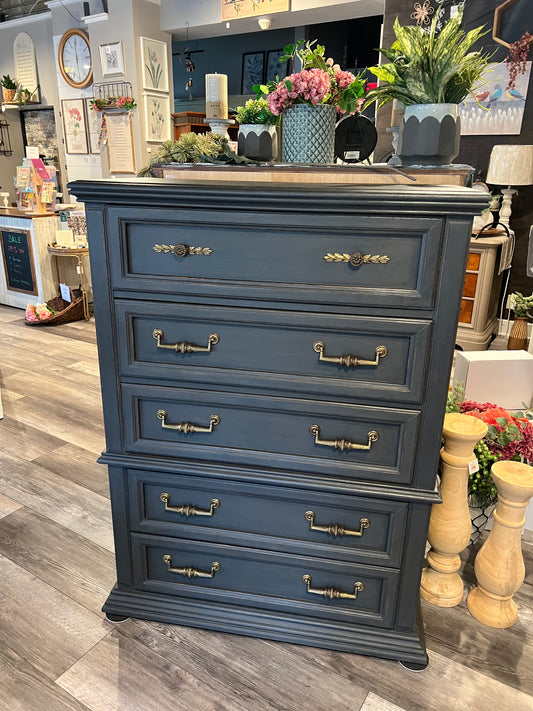 Bassett Dresser