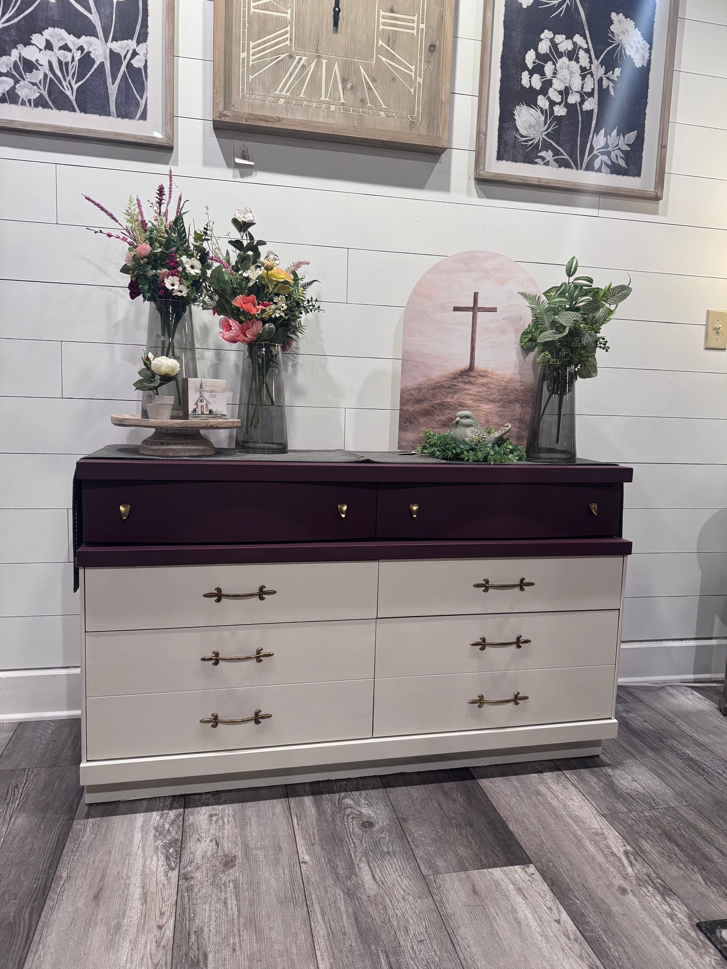 Elderberry & Raw Silk Buffet