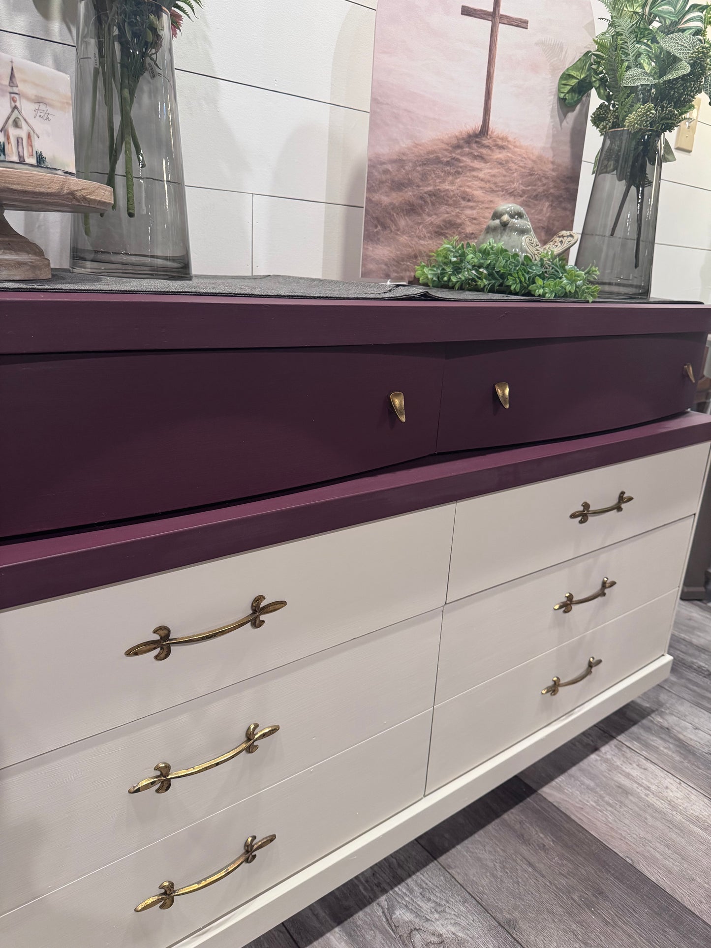 Elderberry & Raw Silk Buffet