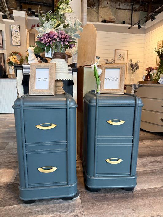 Cambridge Nightstand Set (2)