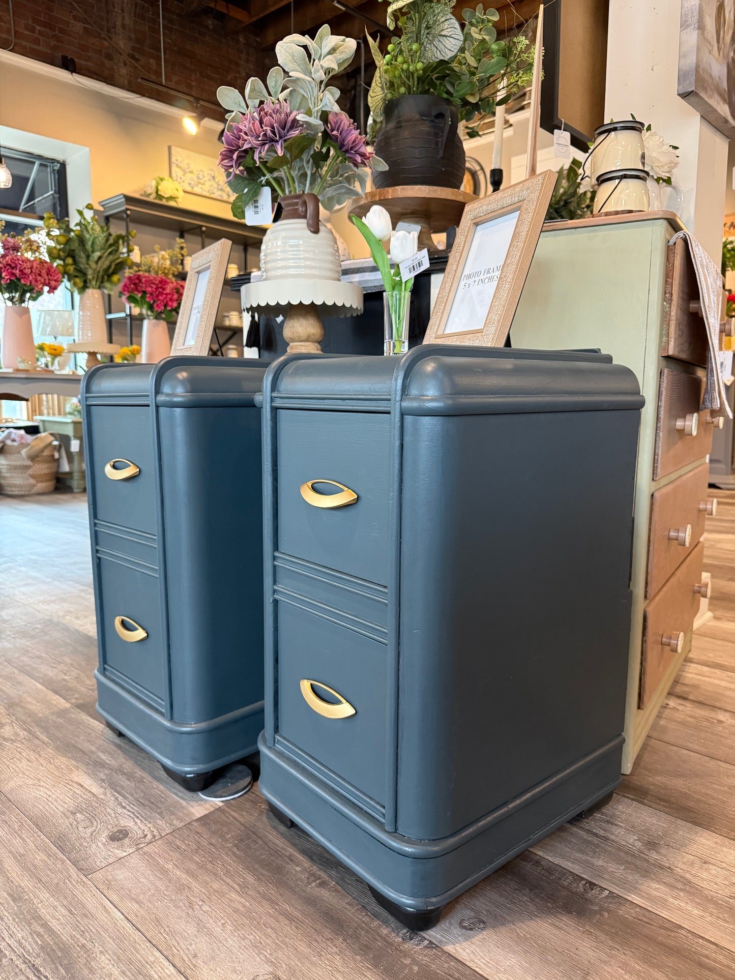 Cambridge Nightstand Set (2)