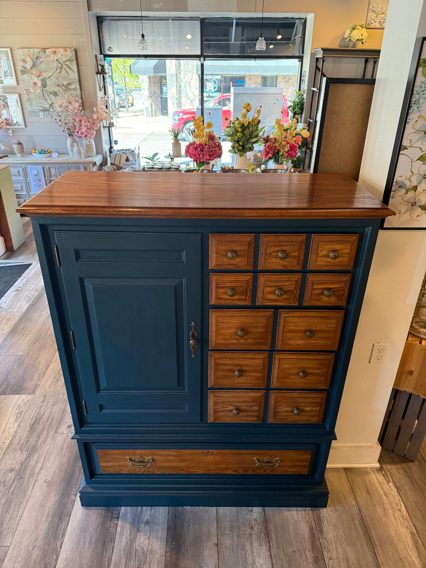 Chestler European Cottage Armoire
